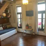 Happy Place 아파트 레팀노
