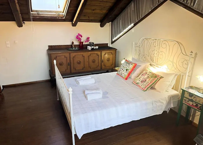 Апартаменти Happy Place *