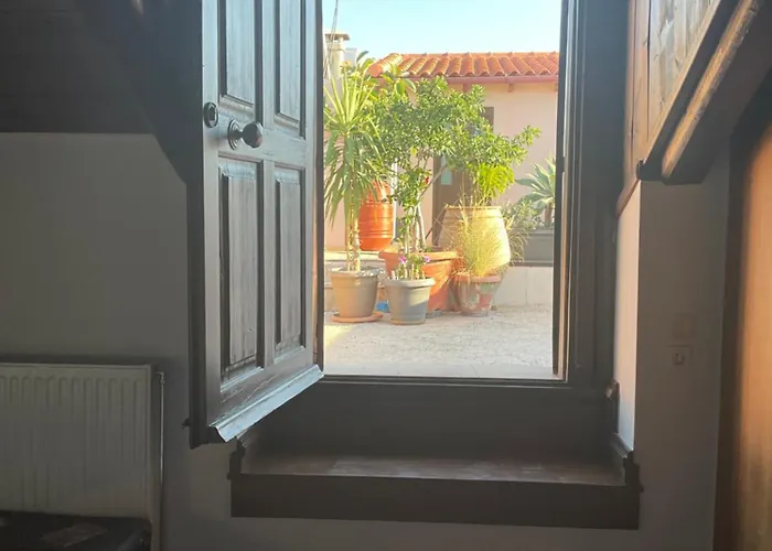 Happy Place * Ретимно (Крит)